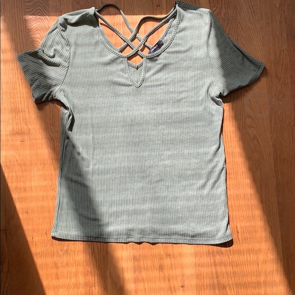 Top - Picture 1 of 2